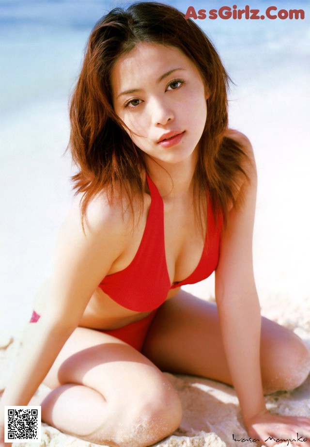 Mayuko Iwasa - Bigtits Pink Nackt No.880b2c