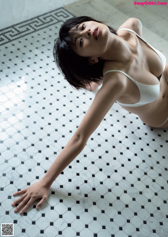 Meiku Harukawa 春川芽生, Weekly Playboy 2022 No.34 (週刊プレイボーイ 2022年34号) No.b370b8